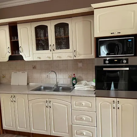 Csuszka Vendeghaz Apartman Tiszafüred