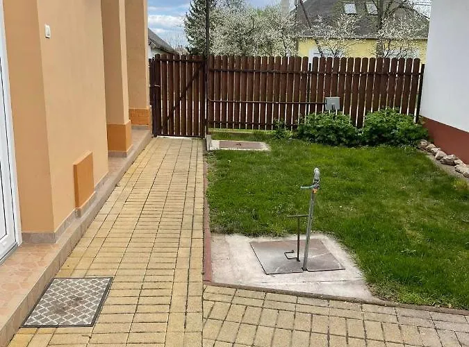 Csuszka Vendeghaz * Tiszafüred